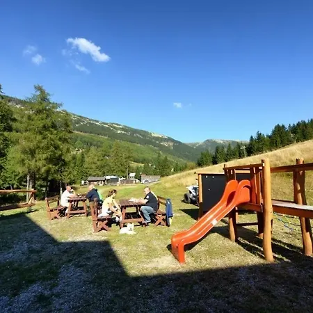 Stoh Szálloda